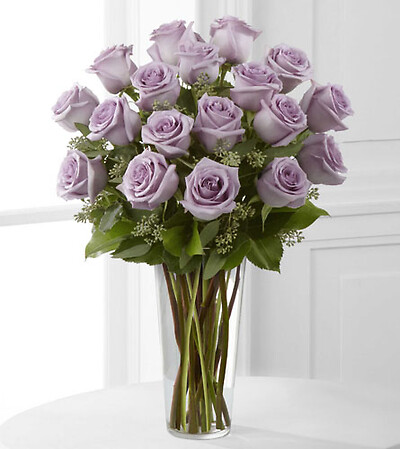 18 Lavender Roses