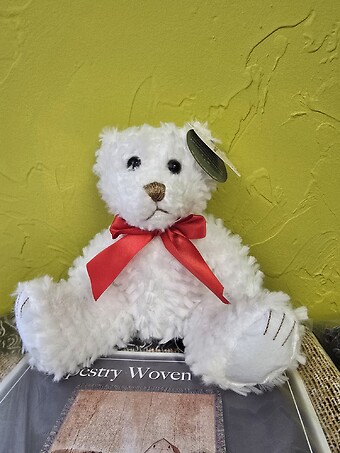7 1/2&quot; Scraggles Bear