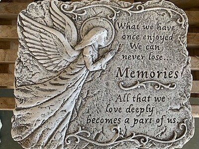 Memories Stone (Small)